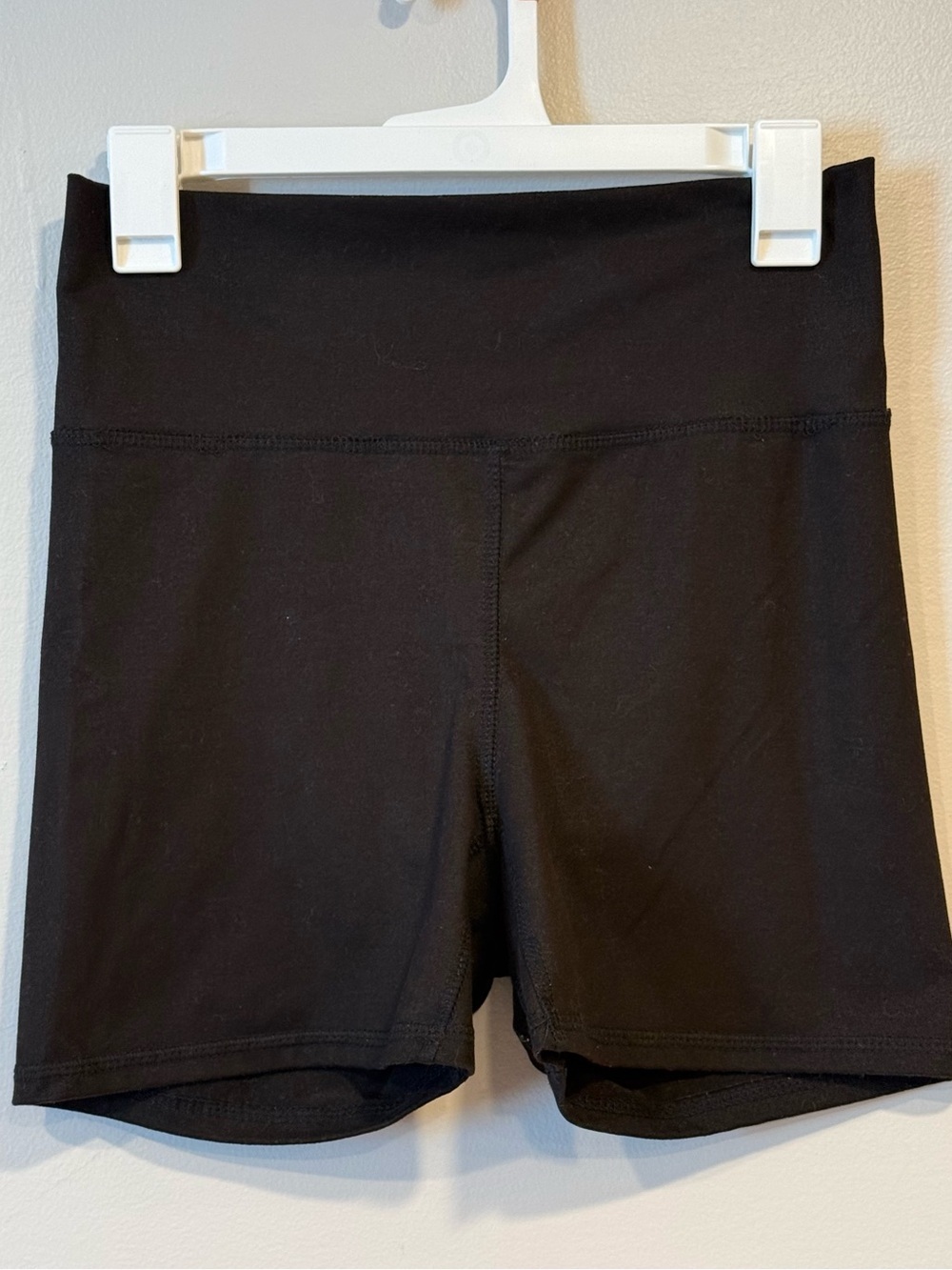Lulus High-Waisted Biker Shorts Sz M